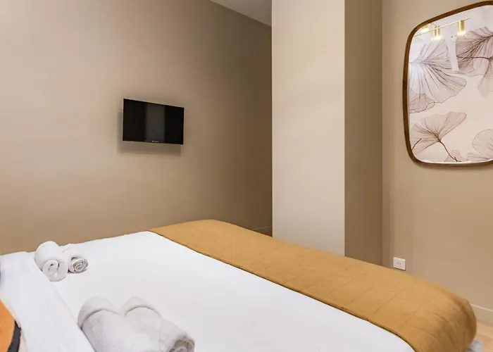 Elegant 3-room Air-conditioned In The Heart Of 10 Paříž