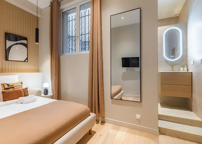 Elegant 3-room Air-conditioned In The Heart Of 10 Apartmán Paříž